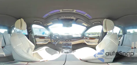 2017 Mercedes-Benz E 300 4Matic z USA, uszkodzony, nr VIN WDDZF4KB0HA073411